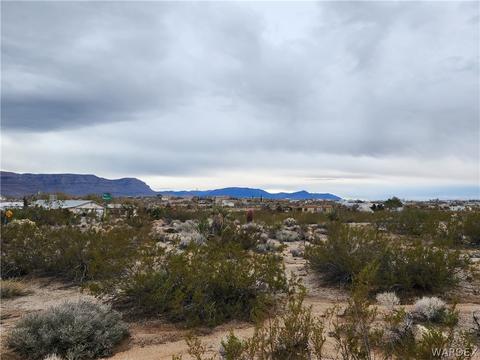 375 E Nims Ln, Meadview, AZ 86444
