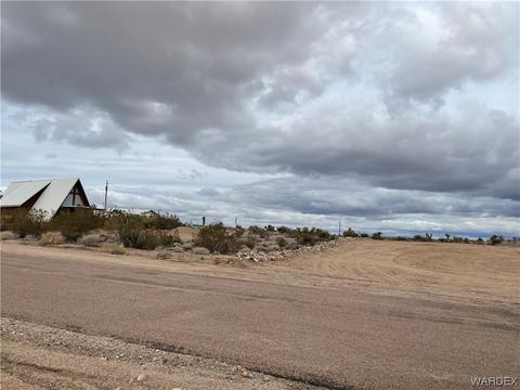 1310 E Stanton Dr, Meadview, AZ 86444 photo 2