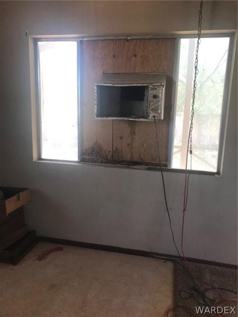 12137 S Second St, Yucca, AZ 86438 photo 6