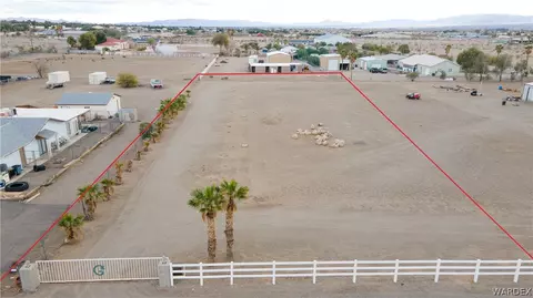 1668 E Hammer Ln, Fort Mohave, AZ 86426