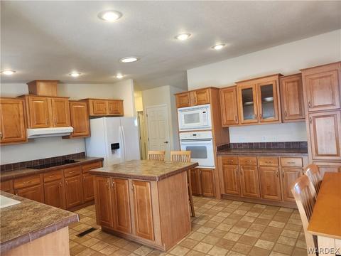 285 W Haystack Dr, Meadview, AZ 86444 photo 11