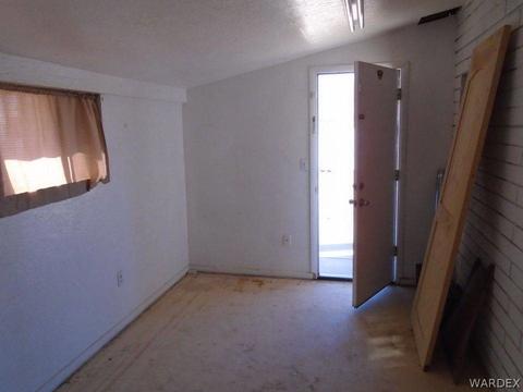 3710 E Bluebird Ln, Kingman, AZ 86409 photo 7