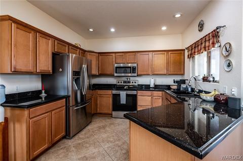 7257 E Stoneaxe Dr, Kingman, AZ 86401 photo 2