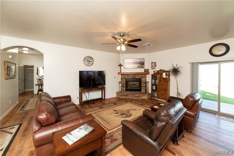 3875 E Mcvicar Ave, Kingman, AZ 86409 photo 8
