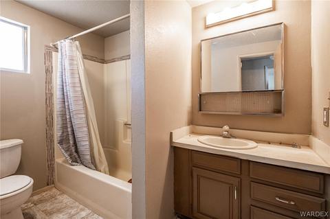 2354 E Suffock Ave, Kingman, AZ 86409 photo 9