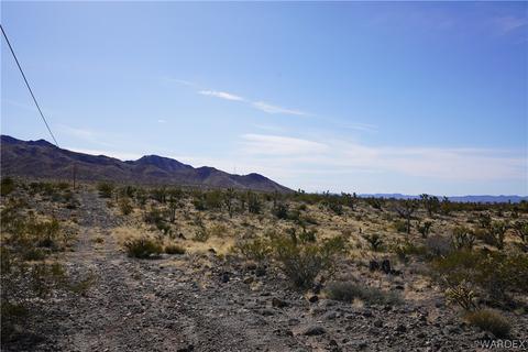 000 N Maywood Dr, Dolan Springs, AZ 86441