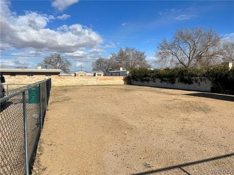 3621 E Robin Ln, Kingman, AZ 86409 photo 7