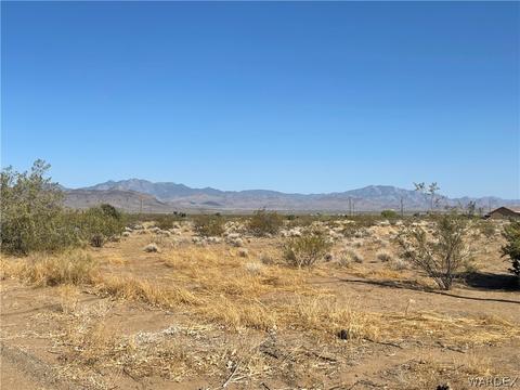 751 S Verde Dr, Golden Valley, AZ 86413