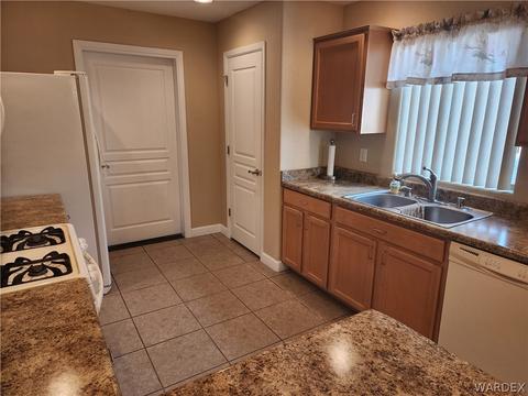 3917 E Potter Ave, Kingman, AZ 86409 photo 14