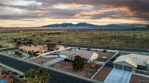 1388 E Storm Cloud Dr, Kingman, AZ 86409 photo 4