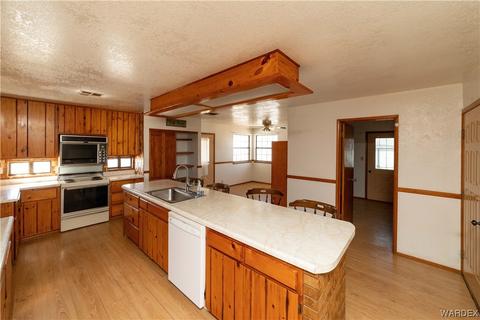 7378 E Silver Spur Dr, Kingman, AZ 86401 photo 9