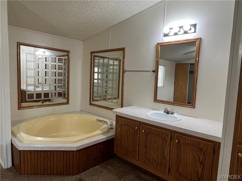 2760 E Devlin Ave, Kingman, AZ 86409 photo 12