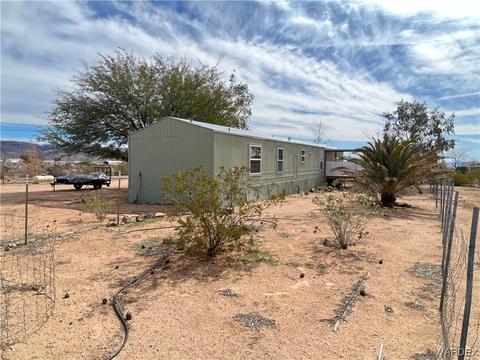 4580 W Miramar Dr, Golden Valley, AZ 86413