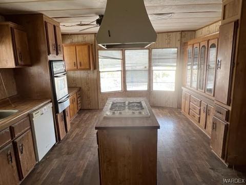 4706 E Park Dr, Topock, AZ 86436 photo 4