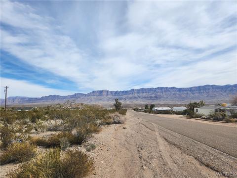 255 E Whitmore Dr, Meadview, AZ 86444 photo 1