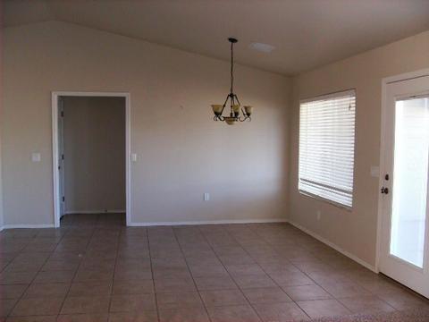 730 E Sandstone Cir, Taylor, AZ 85939 photo 3