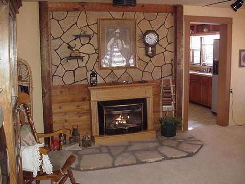 785 S Main St, Eagar, AZ 85925 photo 2