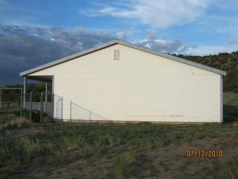 577 E 4th St, Eagar, AZ 85925 photo 2