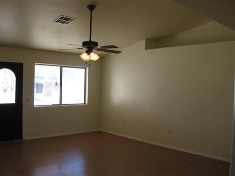 440 Sandstone Dr, Taylor, AZ 85939 photo 3