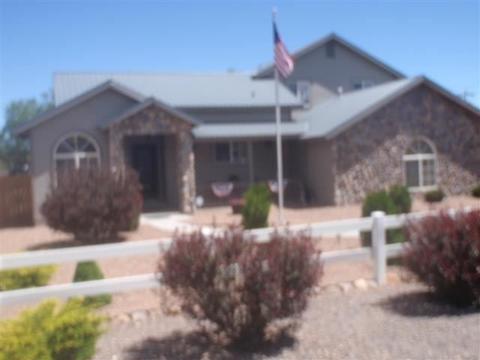 152 E 4th Ave, Eagar, AZ 85925 photo 1