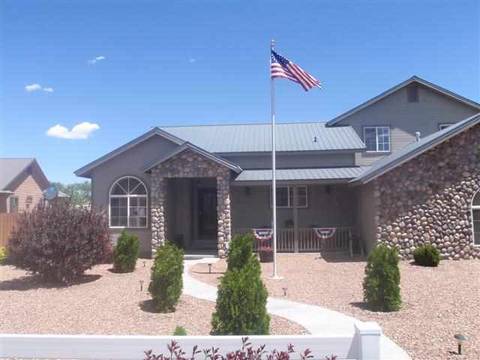 152 E 4th Ave, Eagar, AZ 85925 photo 4