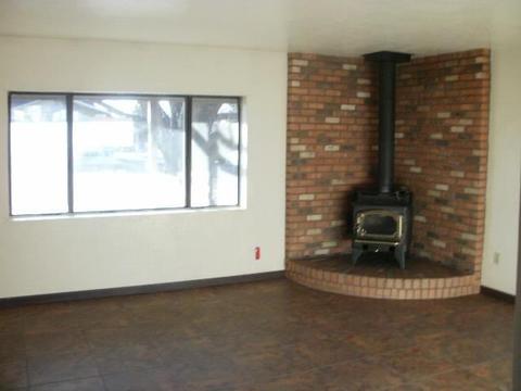 307 N Renee St, Eagar, AZ 85925 photo 3