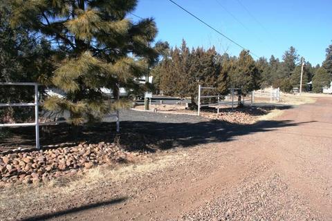 2800 Kelton Cir, Overgaard, AZ 85933 photo 24