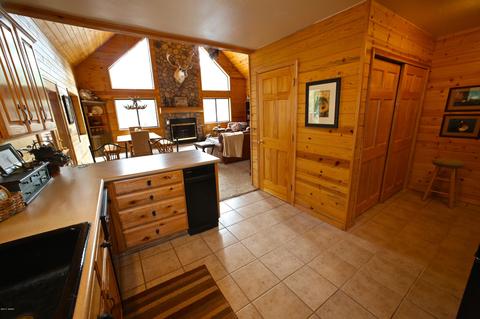 2787 W Valley Cut, Overgaard, AZ 85933 photo 9