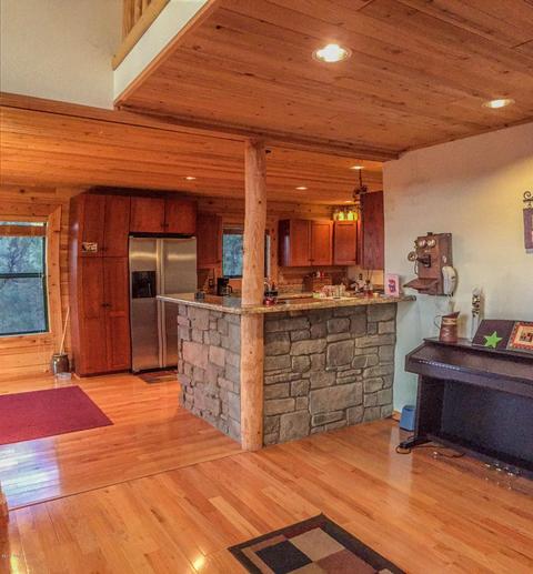 2886 Sierra Ct, Overgaard, AZ 85933 photo 7