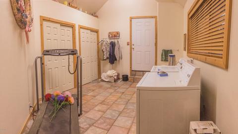 2886 Sierra Ct, Overgaard, AZ 85933 photo 39