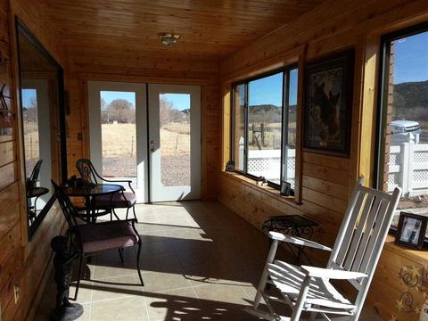 594 E Central Ave, Eagar, AZ 85925 photo 2