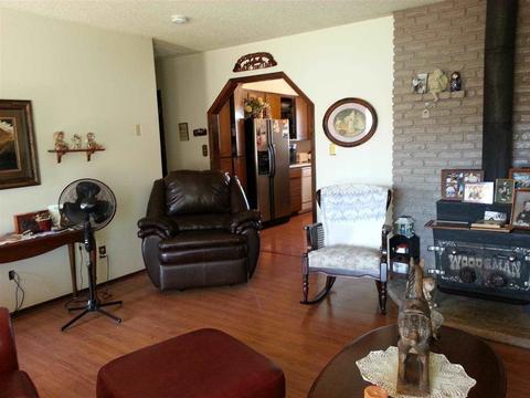 594 E Central Ave, Eagar, AZ 85925 photo 5