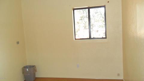 1041 E Stratton St, Show Low, AZ 85901 photo 3
