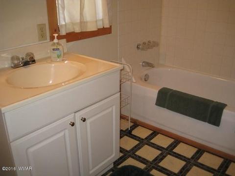 2876 Markham Rd, Overgaard, AZ 85933 photo 10