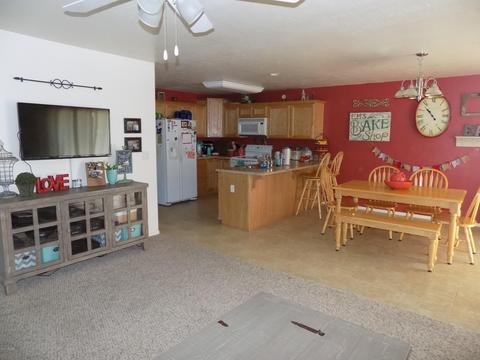 339 S Hamblin St, Eagar, AZ 85925 photo 9