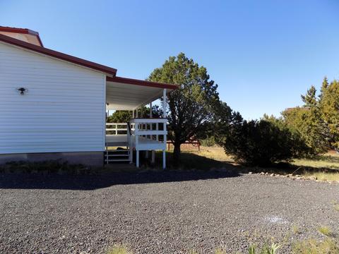 1286 S Cedar St, Eagar, AZ 85925 photo 4