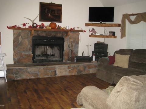 2910 Red Cinder Rd, Overgaard, AZ 85933 photo 6