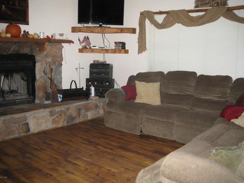 2910 Red Cinder Rd, Overgaard, AZ 85933 photo 5