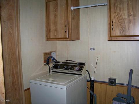 2060 Grey Squirrel Trl, Overgaard, AZ 85933 photo 14