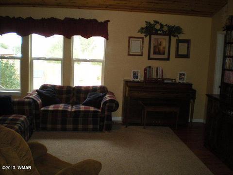 330 E 7th St, Eagar, AZ 85925 photo 6