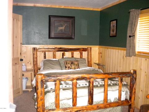 2925 Deer Trl, Overgaard, AZ 85933 photo 18