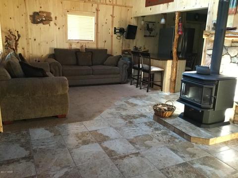 2925 Deer Trl, Overgaard, AZ 85933 photo 4