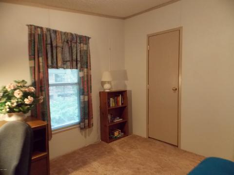1979 Rustling Pine Dr, Overgaard, AZ 85933 photo 21