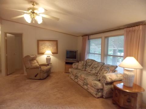 1979 Rustling Pine Dr, Overgaard, AZ 85933 photo 3