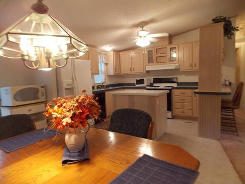 1979 Rustling Pine Dr, Overgaard, AZ 85933 photo 7