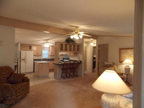 1979 Rustling Pine Dr, Overgaard, AZ 85933 photo 2