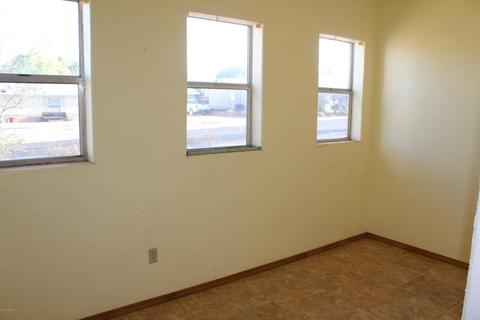 890 S 1st St E, Snowflake, AZ 85937 photo 6
