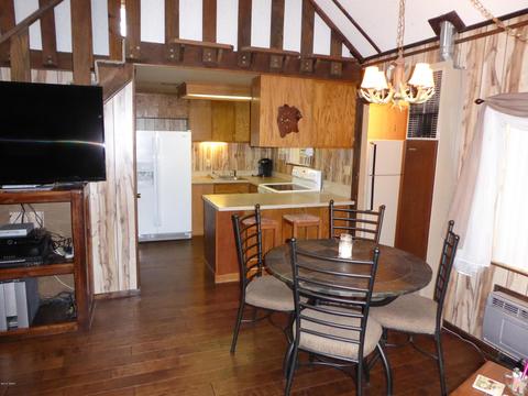 2143 S Woods Dr, Overgaard, AZ 85933 photo 11