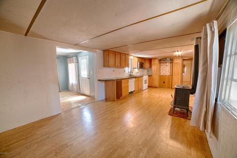 2892 Tracy Rd, Overgaard, AZ 85933 photo 4