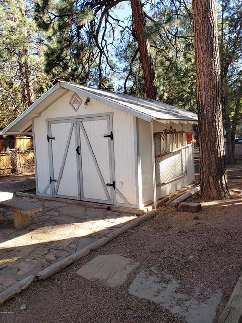 2049 Wilderness Dr, Overgaard, AZ 85933 photo 17